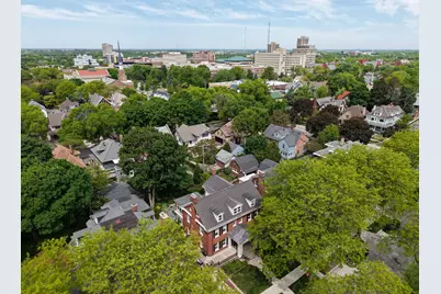 3053 N Summit Ave, Milwaukee, WI 53211 - Photo 73