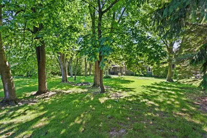 N89W17089  Highland Ct, Menomonee Falls, WI 53051 - Photo 37
