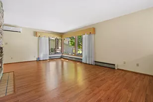N89W17089 Highland Ct, Menomonee Falls, WI 53051 - Photo 7