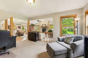 W329N4063 High Hill Ct, Nashotah, WI 53058 - Photo 5