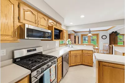 W329N4063  High Hill Ct, Nashotah, WI 53058 - Photo 11