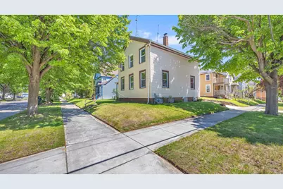 933  St Clair Ave, Sheboygan, WI 53081 - Photo 31