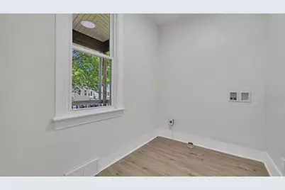 933  St Clair Ave, Sheboygan, WI 53081 - Photo 15