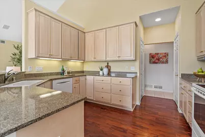 219  Muirfield Ct, North Prairie, WI 53153 - Photo 11