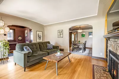 2328 S 59th St, West Allis, WI 53219 - Photo 5