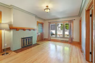 704 Monroe Ave, Racine, WI 53405 - Photo 5