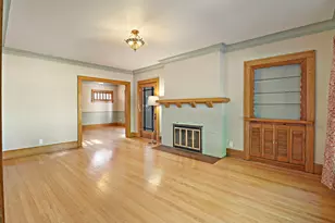 704 Monroe Ave, Racine, WI 53405 - Photo 3