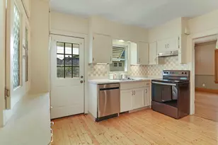 704 Monroe Ave, Racine, WI 53405 - Photo 7