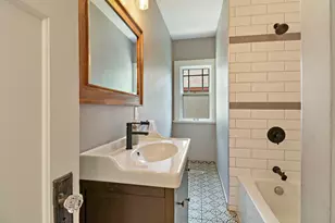 704 Monroe Ave, Racine, WI 53405 - Photo 13