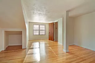 704 Monroe Ave, Racine, WI 53405 - Photo 19