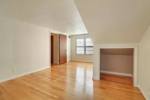 704 Monroe Ave, Racine, WI 53405 - Photo 17