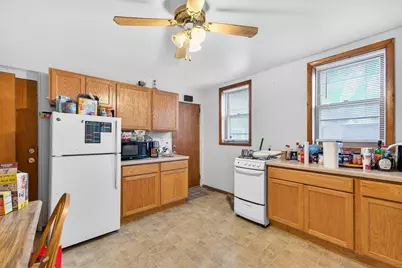 630 E Locust St #628-634, Milwaukee, WI 53212 - Photo 17