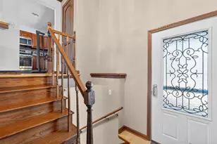 1819 W Mallory Ave, Milwaukee, WI 53221 - Photo 7