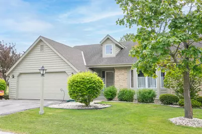 N97W17905  Mulberry Ct #D-34, Germantown, WI 53022 - Photo 1