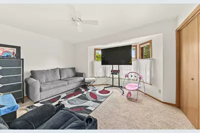 N97W17905  Mulberry Ct #D-34, Germantown, WI 53022 - Photo 17