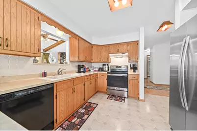 N97W17905  Mulberry Ct #D-34, Germantown, WI 53022 - Photo 11