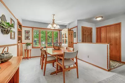 3625  Bentwood Pl, La Crosse, WI 54601 - Photo 5