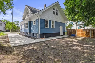 1342  St Patrick St, Racine, WI 53404 - Photo 13