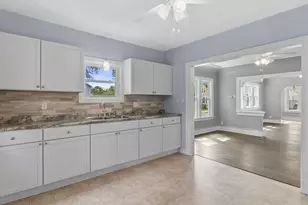 1342 St Patrick St, Racine, WI 53404 - Photo 51