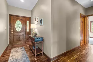 W5574 Briarwood Rd, Sugar Creek, WI 53121 - Photo 5