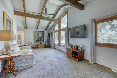 2818  Peninsula Ave, Delafield, WI 53018 - Photo 7