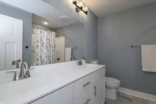 W176N7392 Amethyst Dr, Menomonee Falls, WI 53051 - Photo 39