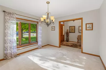787  Green Bay Dr, Mayville, WI 53050 - Photo 17