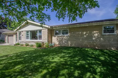 1006  Highland Ave, Watertown, WI 53098 - Photo 3