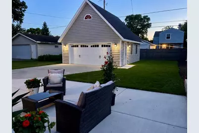 5159 N Santa Monica Blvd, Whitefish Bay, WI 53217 - Photo 15