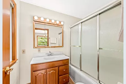 34639  Elm St, Summit, WI 53066 - Photo 19