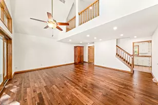 34639 Elm St, Summit, WI 53066 - Photo 11