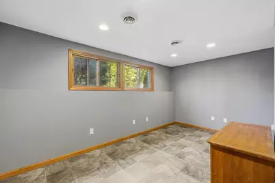 4003  Margolis Dr, West Bend, WI 53095 - Photo 21