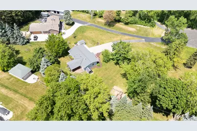 4003  Margolis Dr, West Bend, WI 53095 - Photo 29