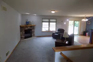 8791 83rd Pl, Pleasant Prairie, WI 53158 - Photo 9