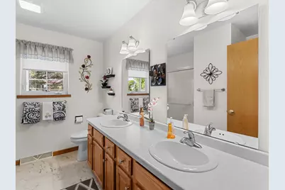 801  Mockingbird Ln, Plymouth, WI 53073 - Photo 17