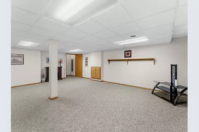 801  Mockingbird Ln, Plymouth, WI 53073 - Photo 25