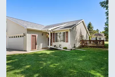 801  Mockingbird Ln, Plymouth, WI 53073 - Photo 1