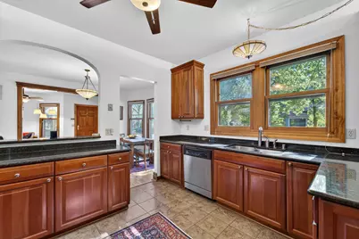 203 W Lloyd St #203, Milwaukee, WI 53212 - Photo 7