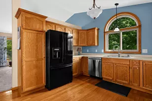 501 Freedom St, Holmen, WI 54636 - Photo 11