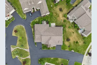 1522  Champion Ct, Oconomowoc, WI 53066 - Photo 9