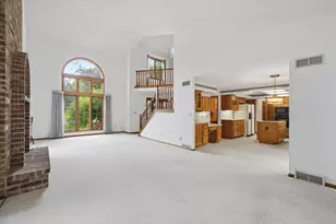 5321 W Woodland Dr, Brown Deer, WI 53223 - Photo 7