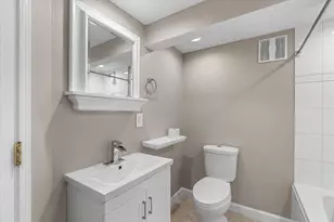 N39W27485 Hillside Grove Rd, Pewaukee, WI 53072 - Photo 23