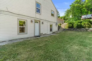 N39W27485 Hillside Grove Rd, Pewaukee, WI 53072 - Photo 31