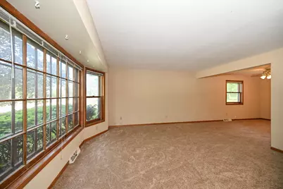 14325 W Lincoln Ave, New Berlin, WI 53151 - Photo 5