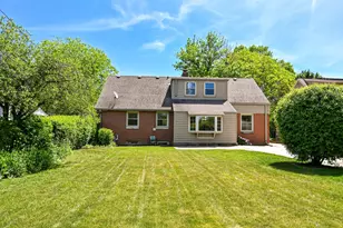 6319 N Bay Ridge Ave, Whitefish Bay, WI 53217 - Photo 35