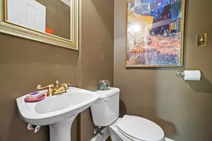 6175 N Kent Ave, Whitefish Bay, WI 53217 - Photo 17