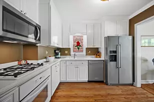 6175 N Kent Ave, Whitefish Bay, WI 53217 - Photo 9