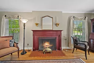 6175 N Kent Ave, Whitefish Bay, WI 53217 - Photo 5
