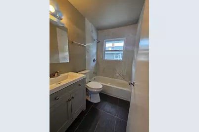 5951 N 73rd St, Milwaukee, WI 53218 - Photo 15
