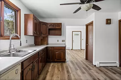 400  Prospect St, La Crosse, WI 54603 - Photo 11